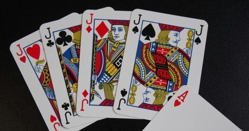 Common Thing That Are 15 Centimeters Long 4 Playing Cards