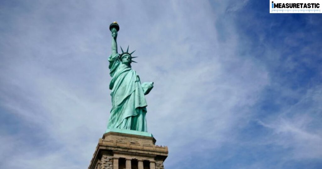 12 Things That Are 500 Feet Long/Big Five Statues of Liberty