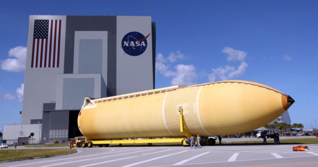 Things That Are Approximately 80 Feet Long NASA Space Shuttle External Tank